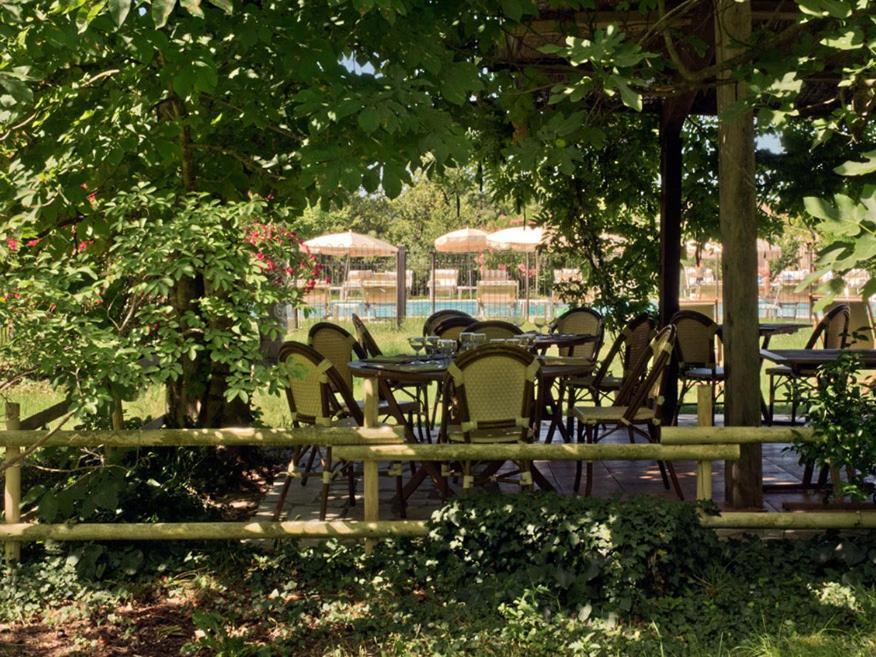 Hotel-Restaurant Le Moulin De La Camandoule Fayence Exteriér fotografie