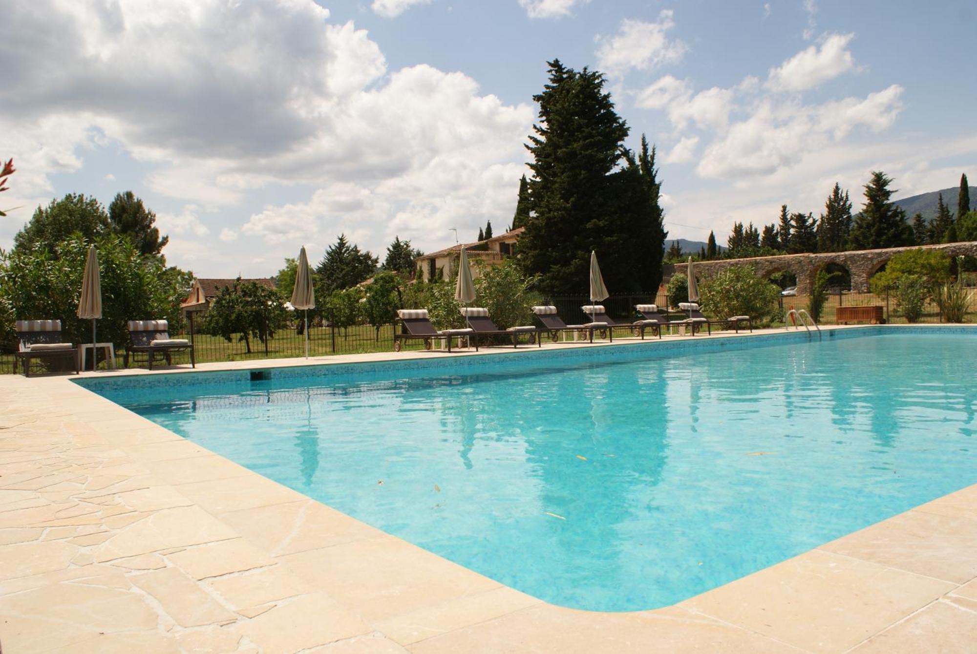 Hotel-Restaurant Le Moulin De La Camandoule Fayence Exteriér fotografie